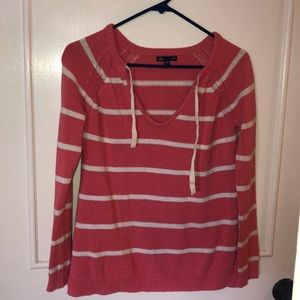 Women’s v neck sweater